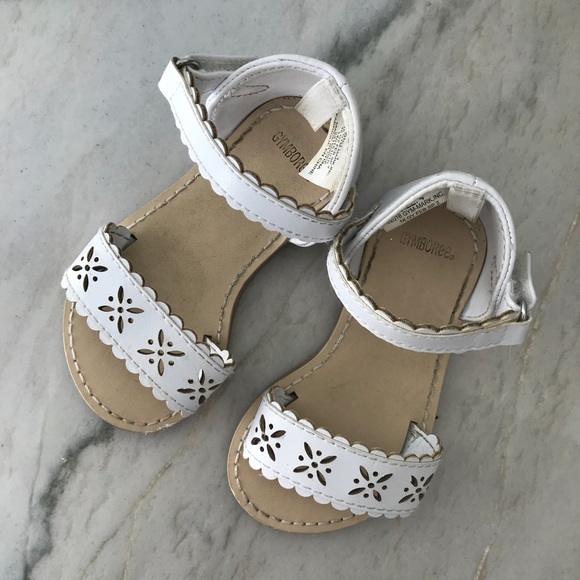 Gymboree Other - Gymboree sandals, white scalloped detail in size 4